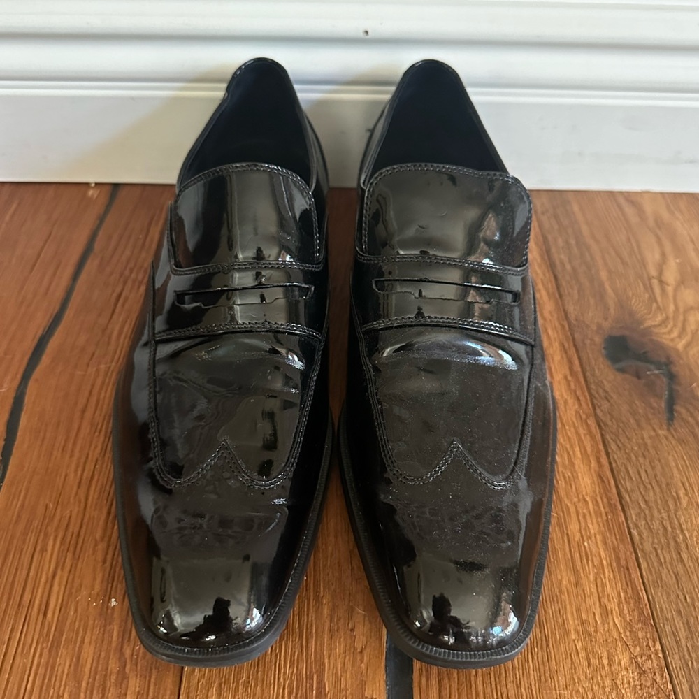 New size 10 Calvin Klein patten leather loafers